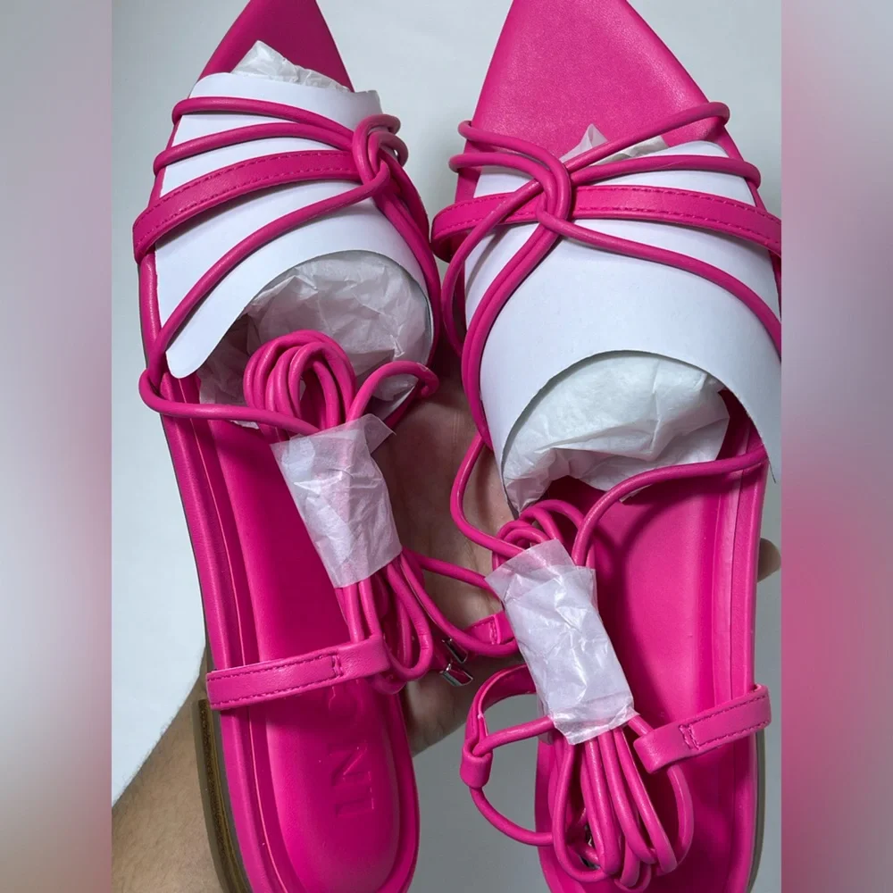 INC International Concepts Hot Pink Strappy Pointed Toe Sandals Size 7.5 NWT Box